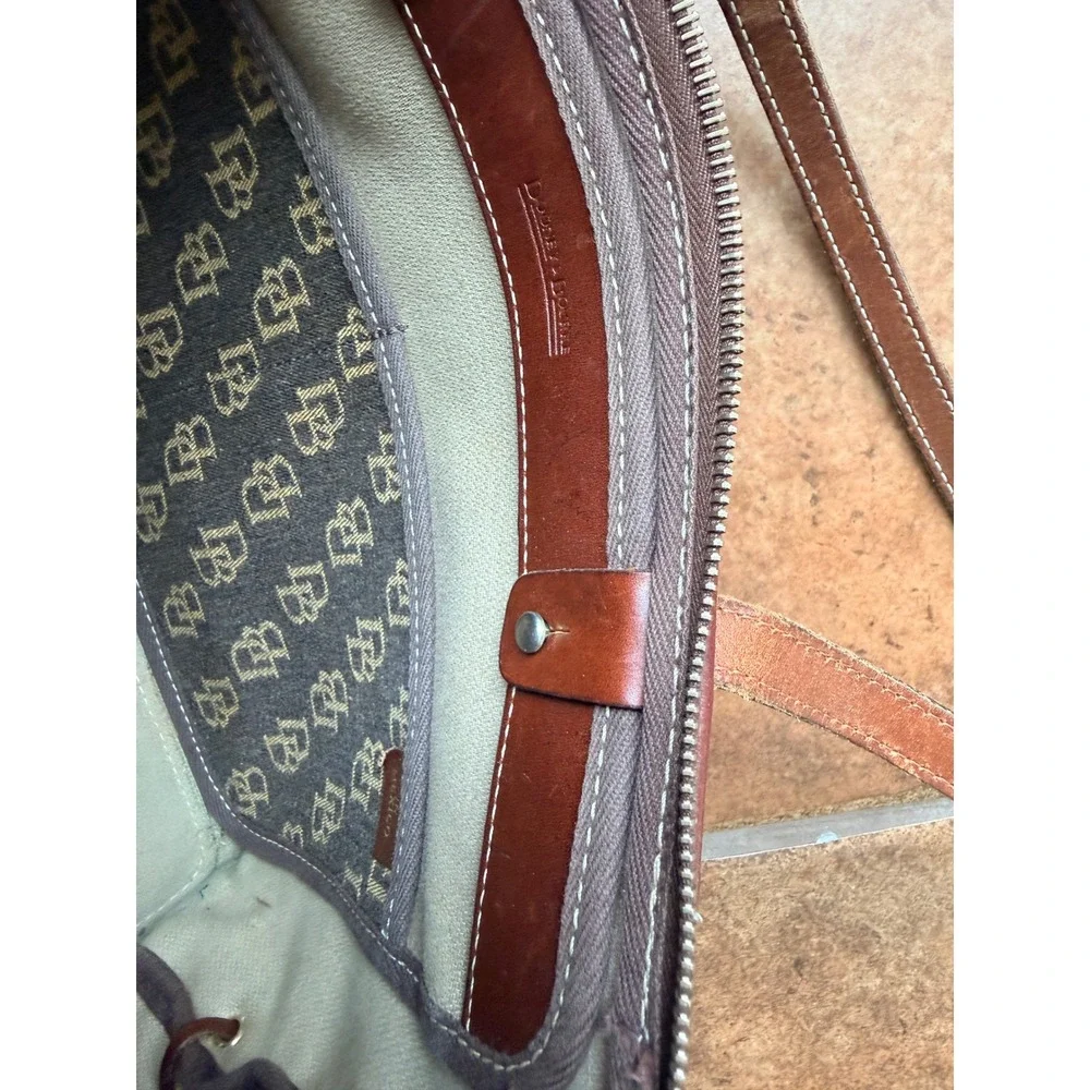Dooney & Bourke Purse Women's Brown Monogram Tassel Canvas Leather Trim Vintage - Picture 8 of 13